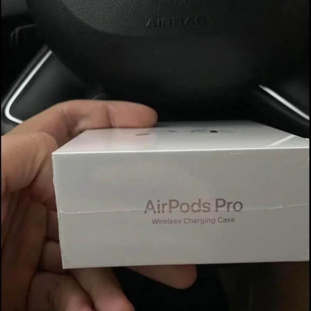 Air/Pods Pro (1nd Gen) Brand New